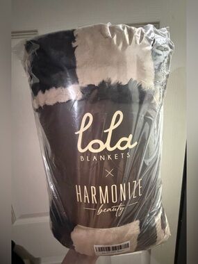 Espresso check Lola blanket